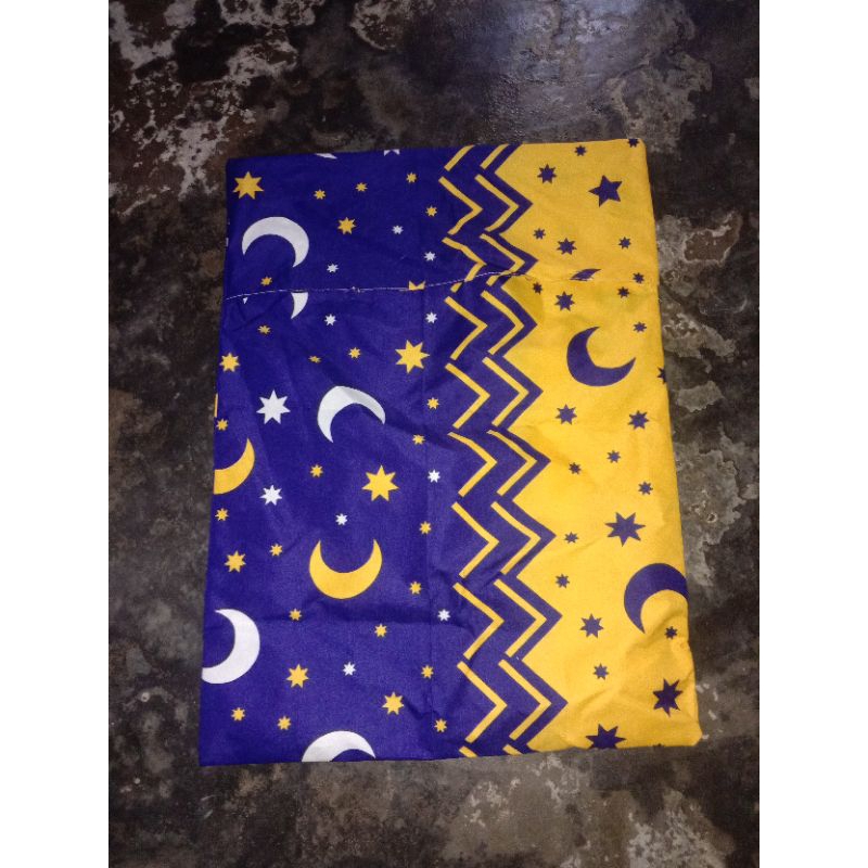 sarung kulit bantal dan guling motif pake resleting, sarung bantal/guling motif bunga/karakter, saru