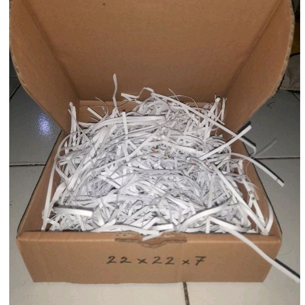 

kertas serut hampers