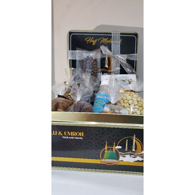 paket oleh&quot; haji&amp;umroh /hampers premium deluxe