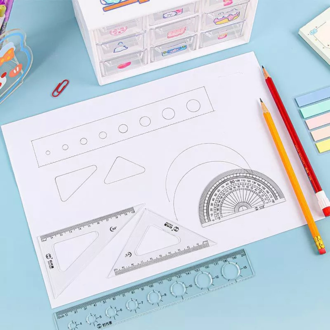 

Penggaris Sakura Set Sakura Zodiac Isi 4 Varian Mistar Siku Busur Bahan Plastik Panjang Penanda Centi Senti Sentimeter Centimeter ATK Alat Tulis Kantor Peralatan Perlengkapan Sekolah Pengukuran Tanda Ukur Meteran Blimbing Indah Sablon Malang