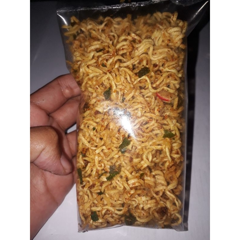 

Seblak Mie Goreng pedas daun jeruk