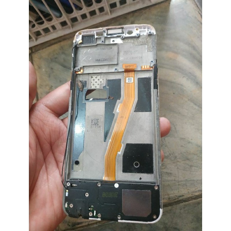 frame bekas oppo a83