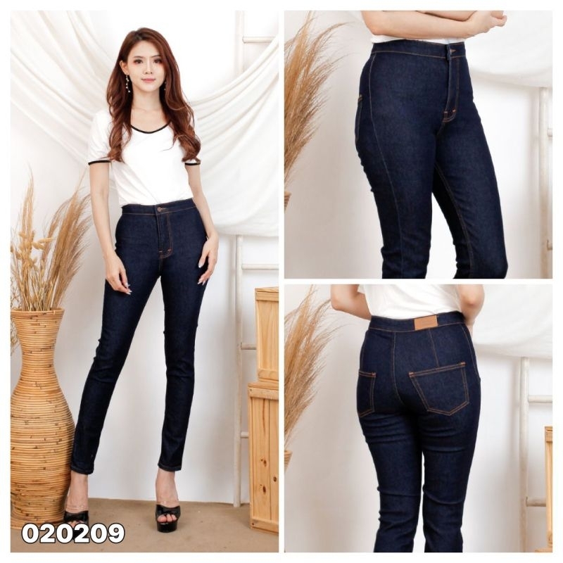 Celana Highwaist Jeans Wanita