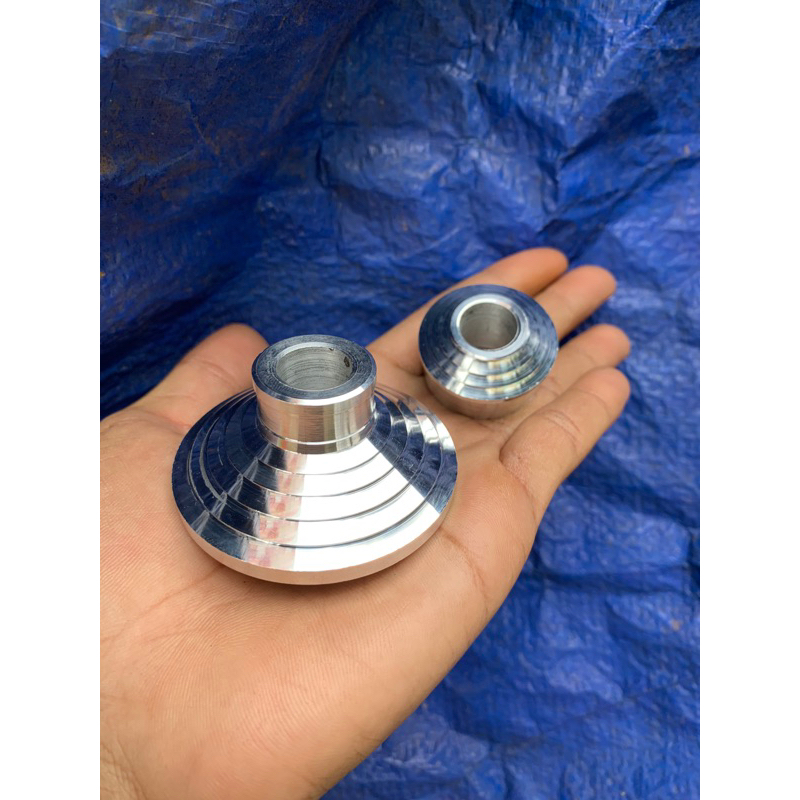 Bosh bos tromol belakang yamaha RX king pnp arm kaze belakang krom bagus