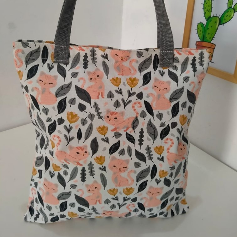 TOTEBAG KANVAS TOTEBAG WANITA TAS KANVAS MOTIF KUCING PINK. TAS CANVAS TAS WANITA TOTE BAG CANVAS TAS KANVAS MOTIF TAS KANVAS JOGJA RIENS COLLECTIONS