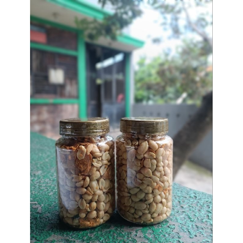

kacang bawang150gr/kacang goreng