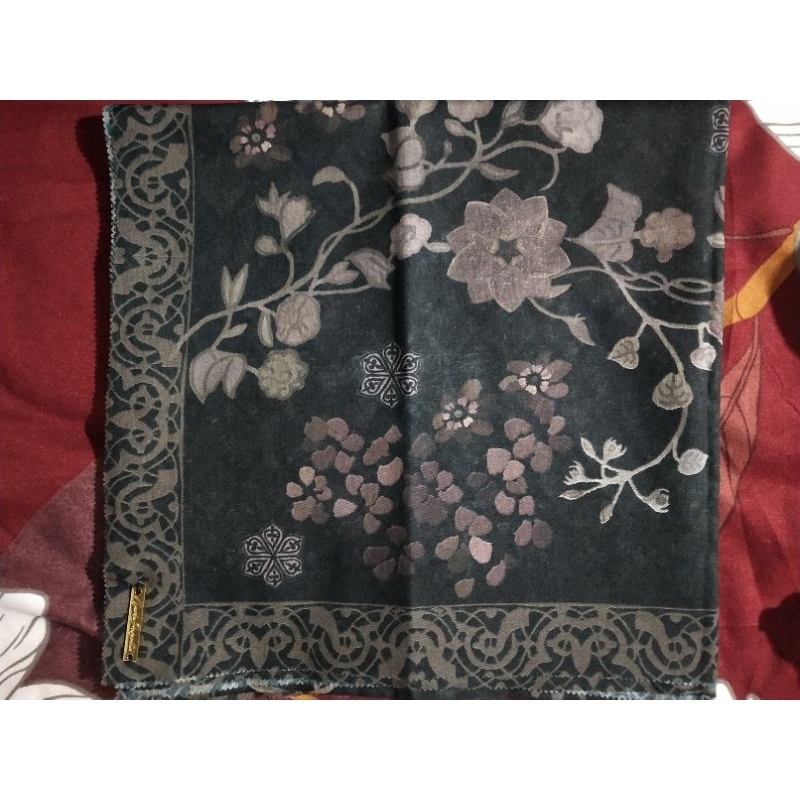 nada puspita scarf malika black INP