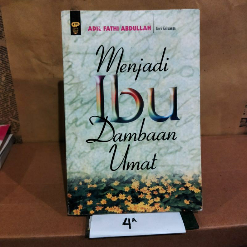 BUKU MENJADI IBU DAMBAAN UMAT