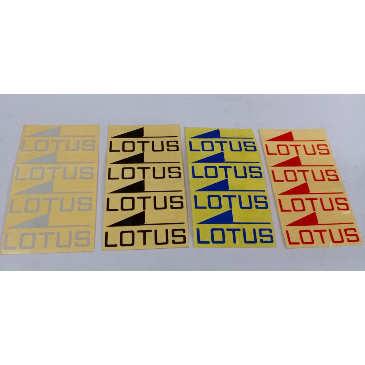 

STIKER KECIL CUTTING METALIC WARNA MOTIF TULISAN LOTUS