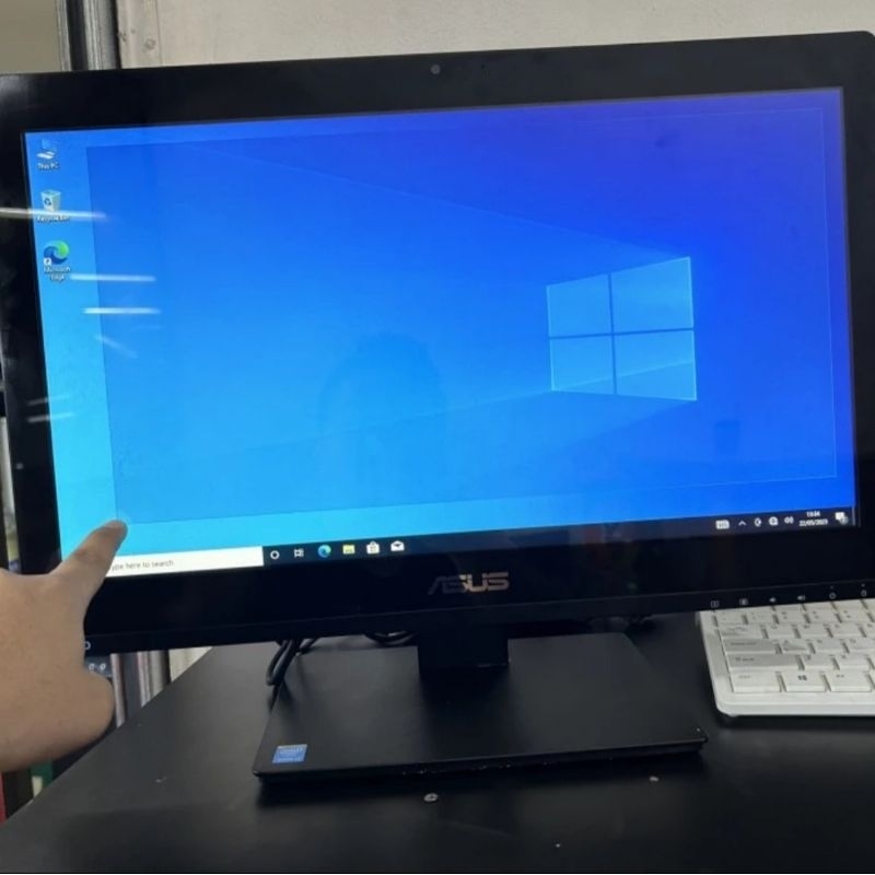 PC AIO ALL IN ONE ASUS CORE I3-4170 RAM 4Gb SSD 255GB TOUCHSCREEN