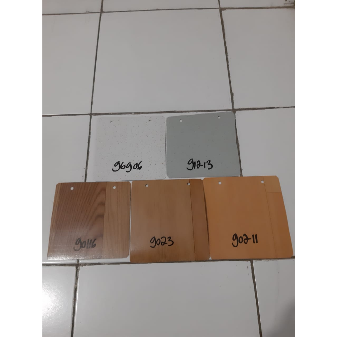 Vinyl Roll Delux Tebal 1,3mm