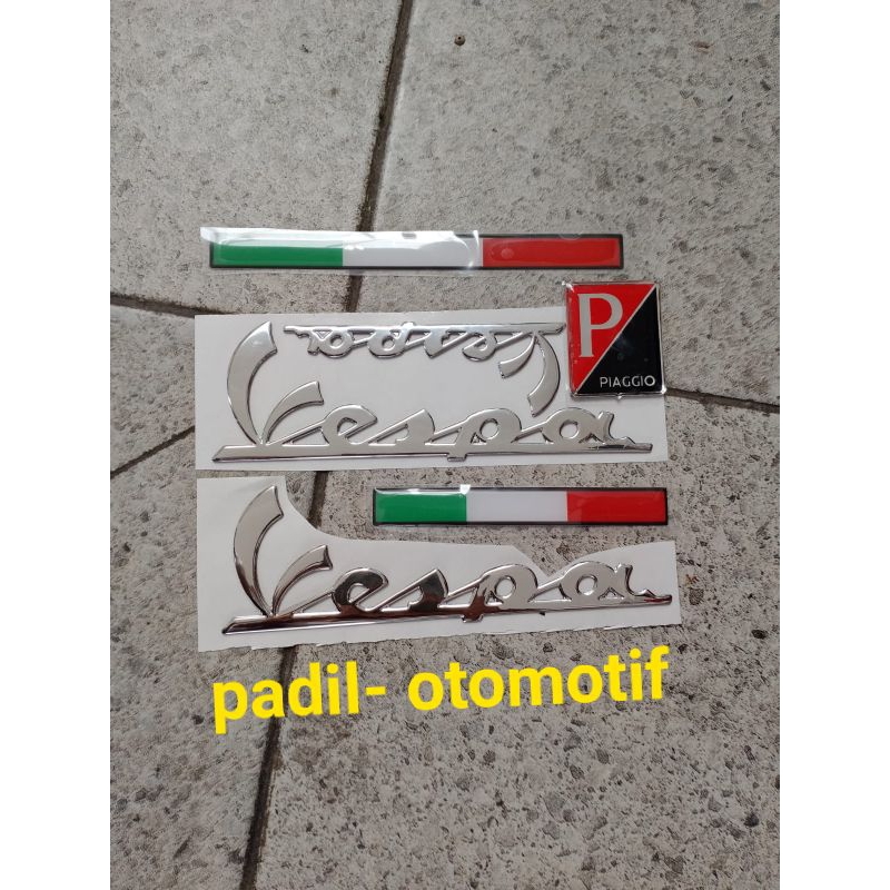 tulisan vespa/logo stiker emblem uwinfly t3 dll