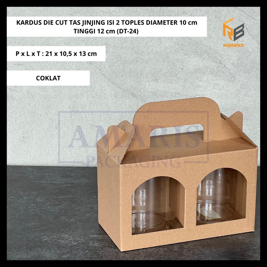 

DT-24 Kardus Die Cut Tas Jinjing Isi 2 Toples Jar (UKURAN TOPLES 10CM DAN TINGGI 12CM) Amaris