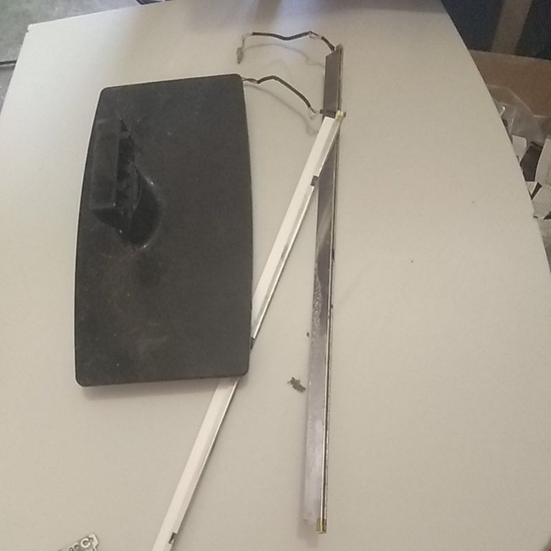 BL BACKLIGHT NEON CCFL LAMPU - KAKI TV 22LK230