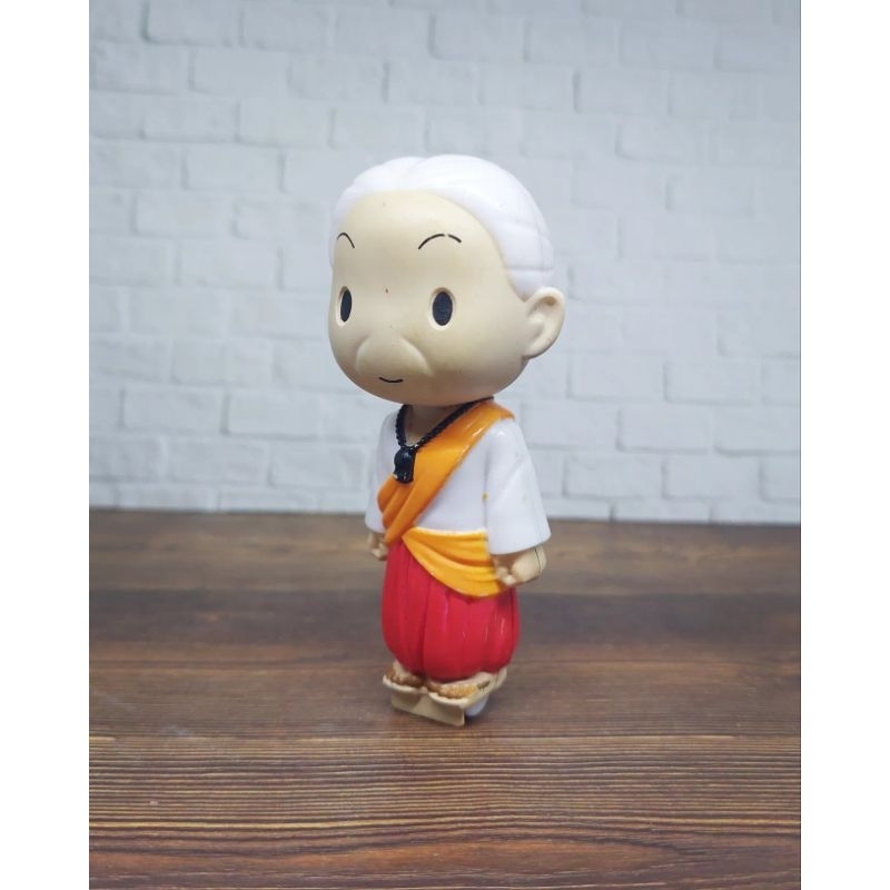 Bu Mripat Satria Dewa Gatotkaca Figure Happy meal, Preloved KFC