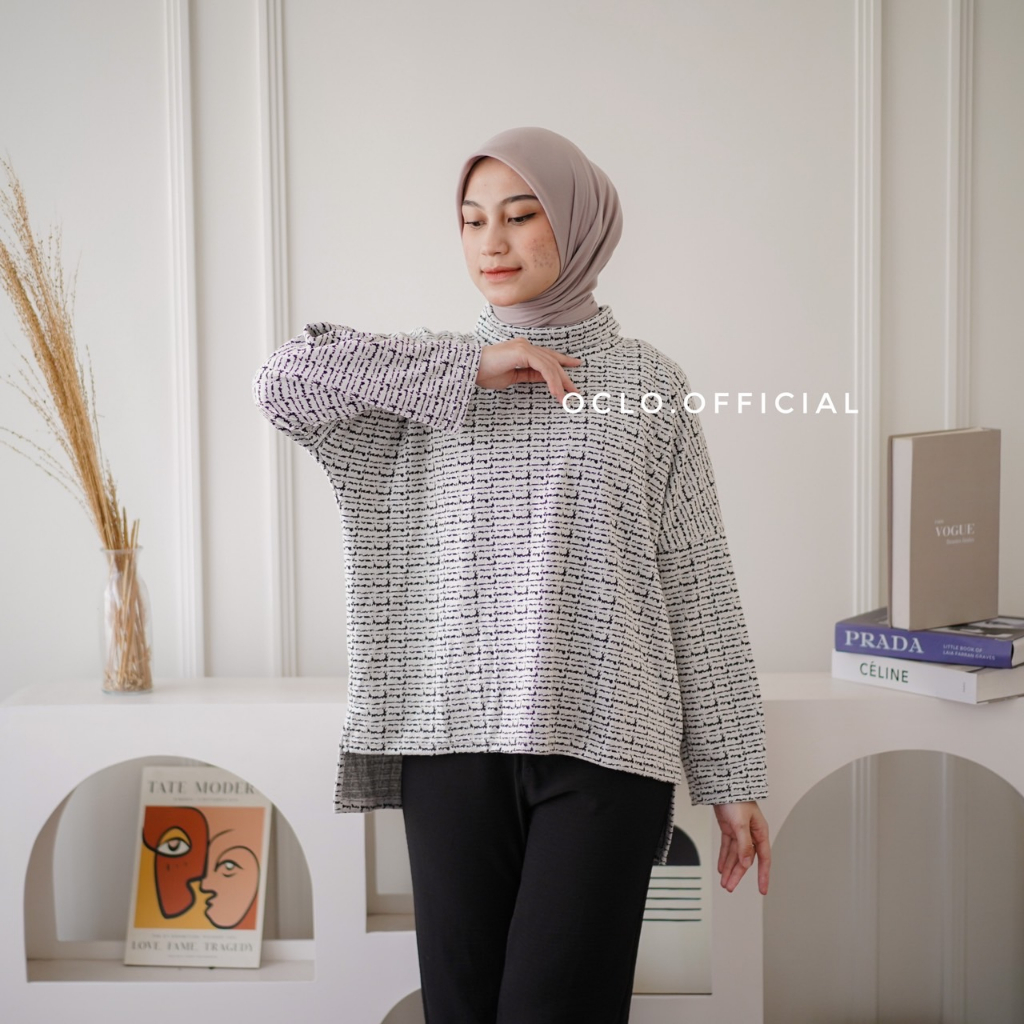 Oclo | Blushy Turtleneck Blouse Oversize