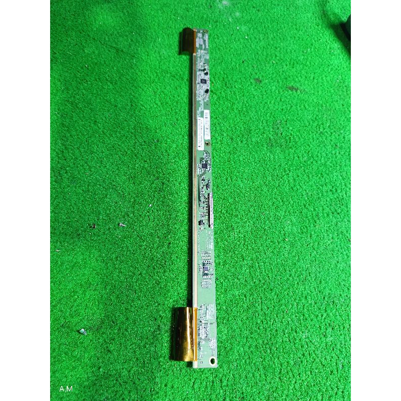 Tikon-TV-LED-Akari-LE-32v99T2