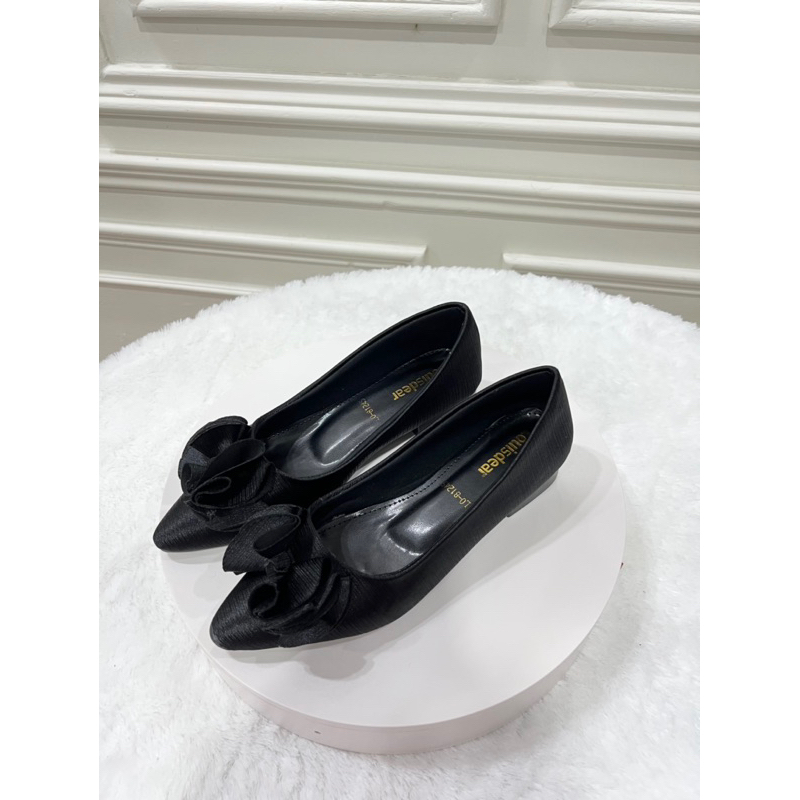 sepatu flat shoes wanita terbaru kekinian pesta LOUISDEAR sepatu flat heel 2 cm bahan satin B46