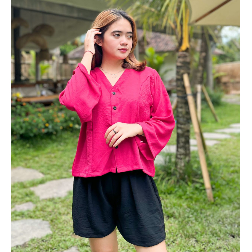 BLOUSE SARRAH//KOREAN STYLE//BAHAN AIRFLOW PREMIUM