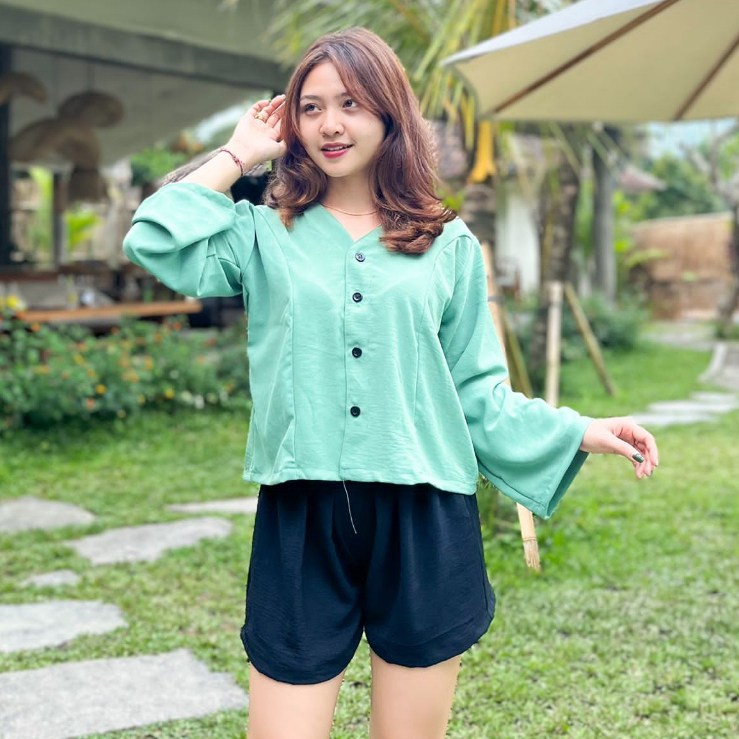 BLOUSE SARRAH//KOREAN STYLE//BAHAN AIRFLOW PREMIUM