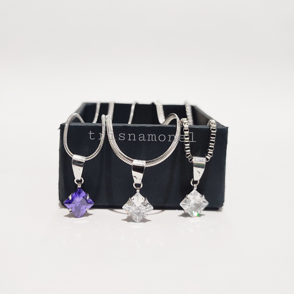 ANTI KARAT !!! kalung titanium liontin diamond motif kotak