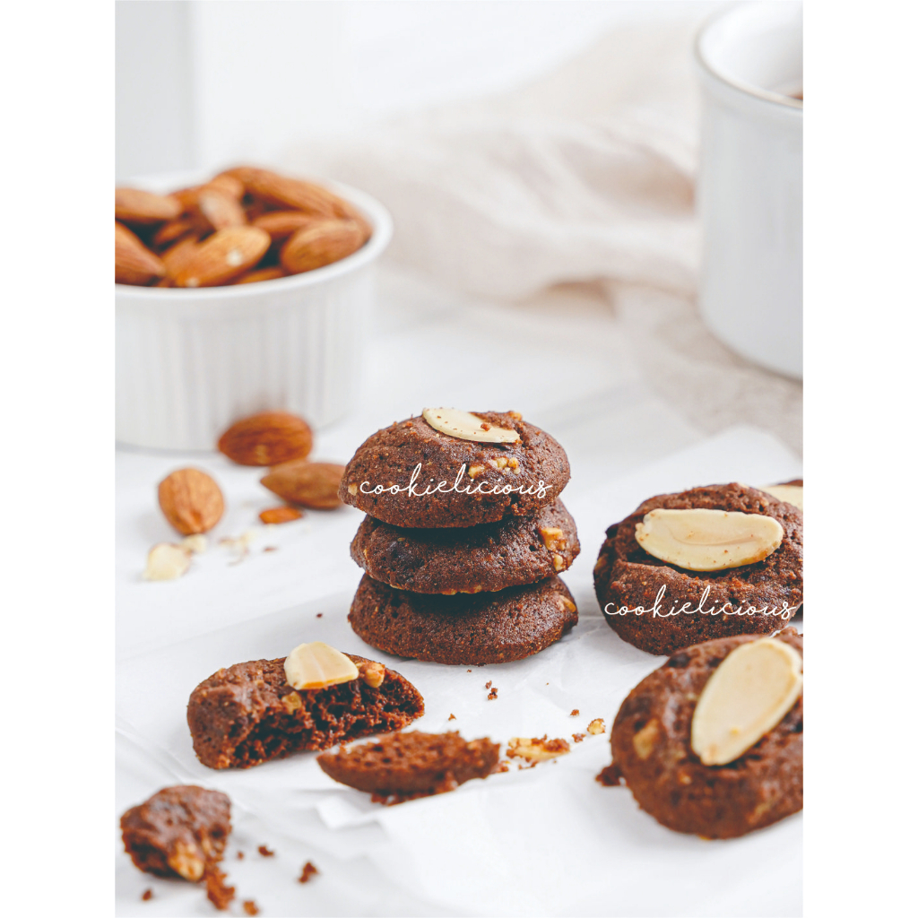 

Cookielicious - Choco Almond Cookies