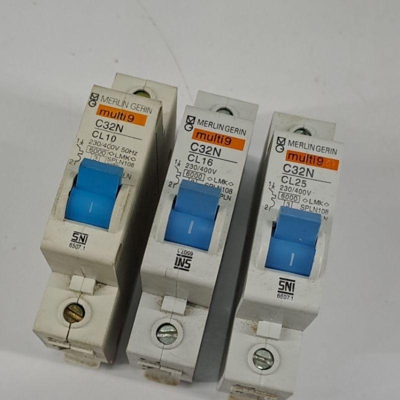 MCB Merlin Gerin Multi 9, CL10, CL16, CL25