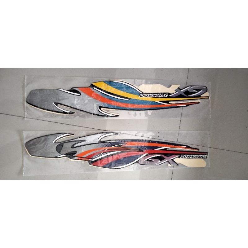 STRIPING STIKER GX TORNADO 1995