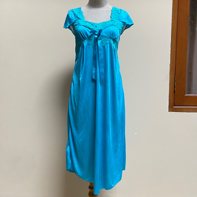 BAJU TIDUR WANITA BIRU