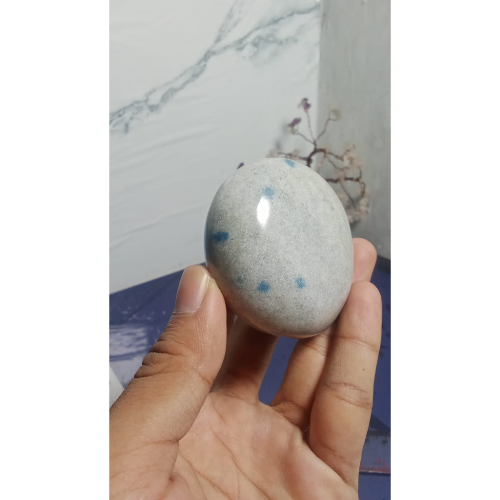 Natural Stone K2 Palm (1)