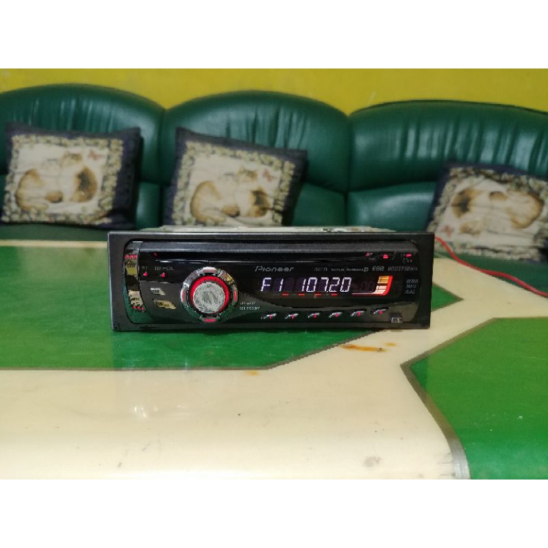 Head unit PIONEER top [segel] Preloved