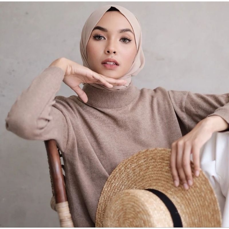 Preloved Knit Top Sugi Label