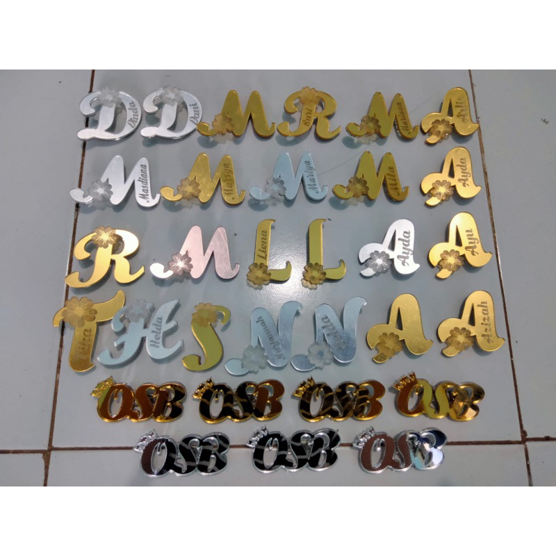 Bros huruf akrilik costume