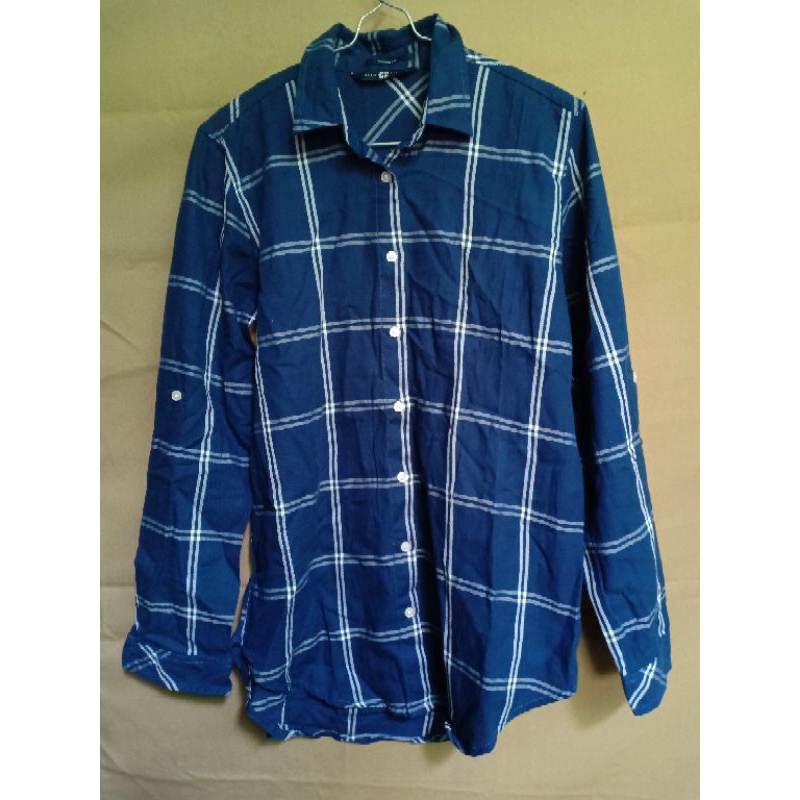 Kemeja C2 Basic Out Fitters Casual Fit (Preloved) 5