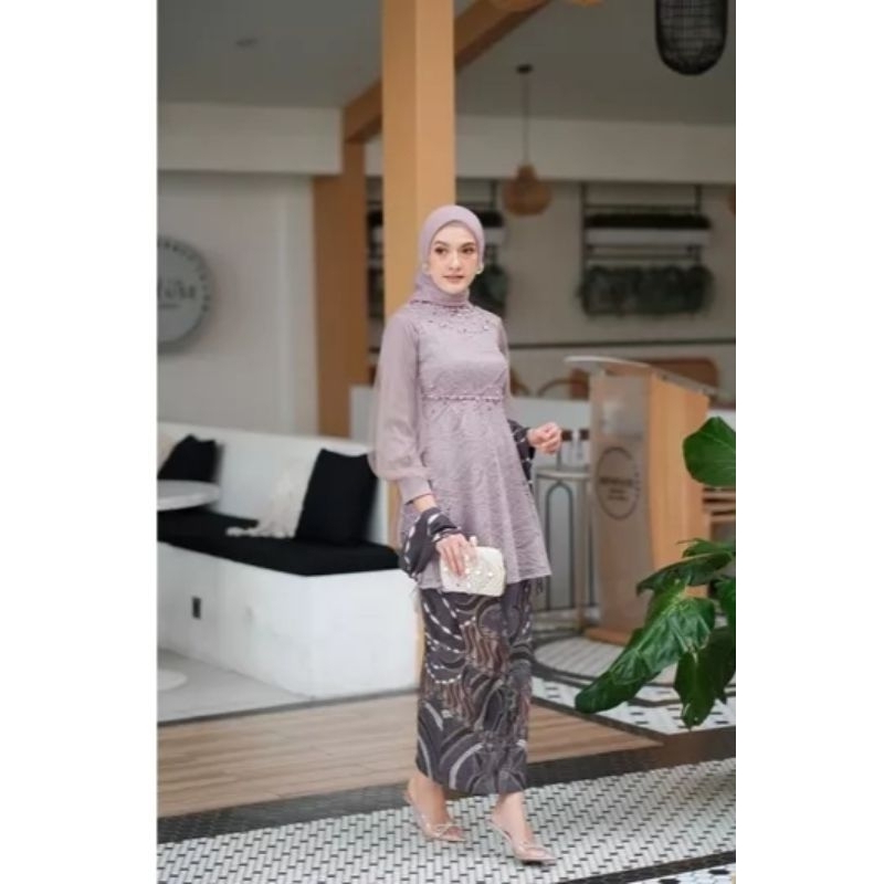 rok kebaya AKITA preloved
