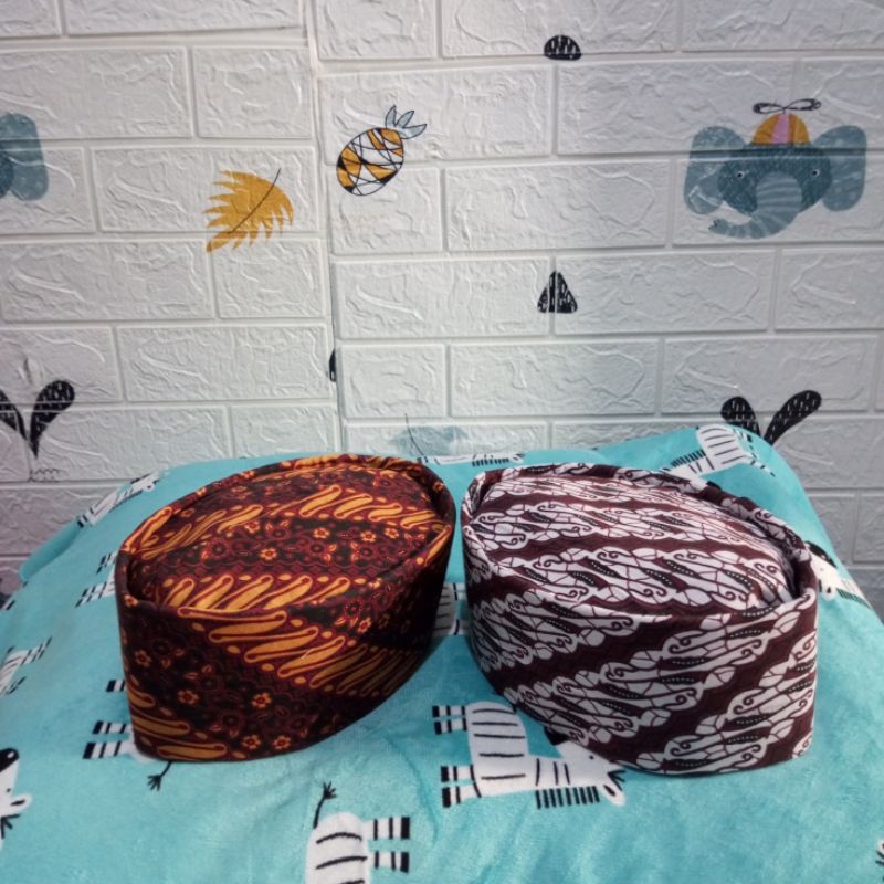 Sepaket Peci batik Betawi &amp; Cukin syal Batik ( Anak &amp; Dewasa )