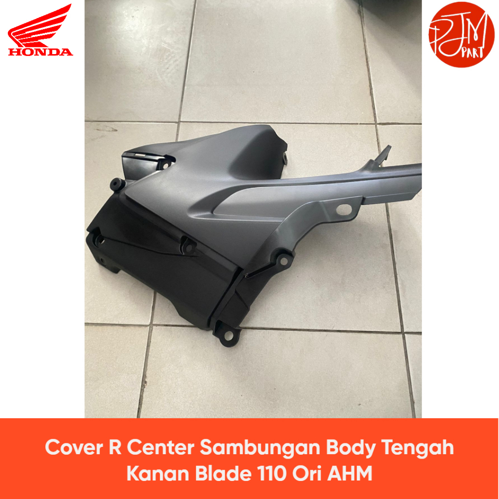 64325-KWB-920 Cover R Center Sambungan Body Tengah Kanan Blade 110 Ori AHM