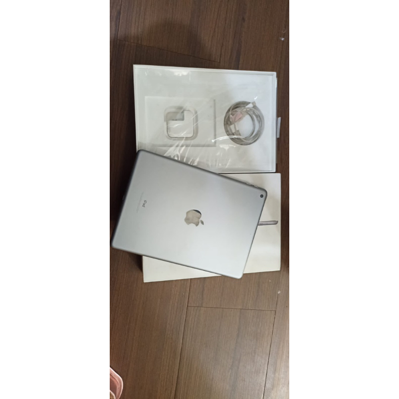 ipad 6 wifi only 32Gb