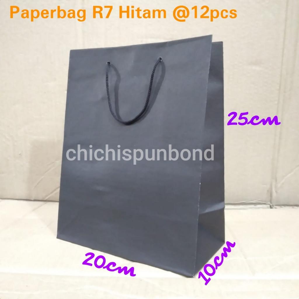 

Isi 12pc Paperbag 20x25 polos lusinan / tas kertas polos hitam 20x25/ tas kertas batik / paperbag