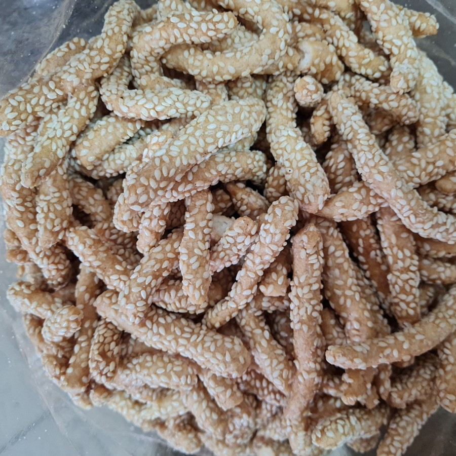 

ciput ketan wijen 250grm