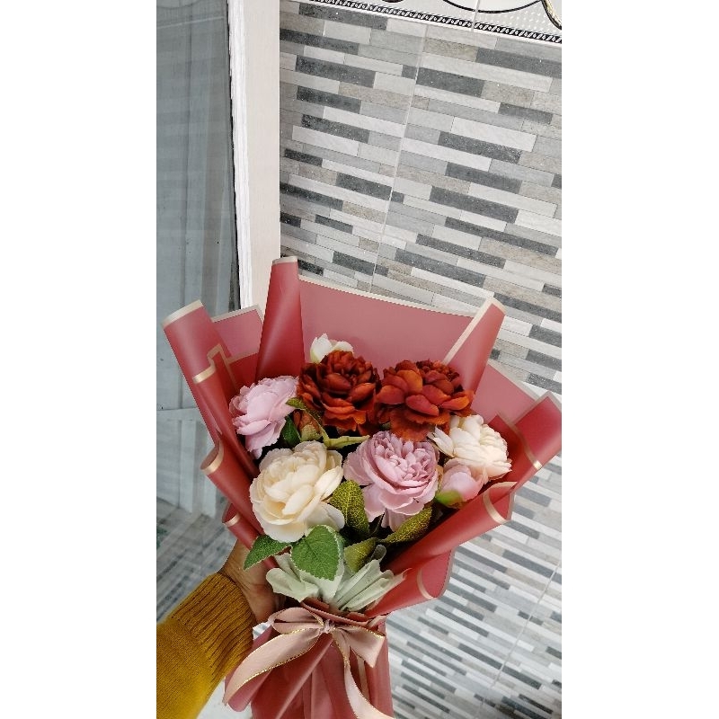 BUKET BUNGA DAN SNACK