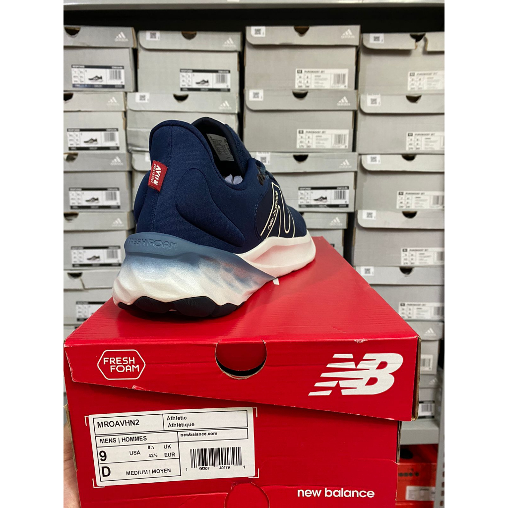 New Balance Athletic Fresh Foam MROAVHN2 Navy Men's Shoes Original