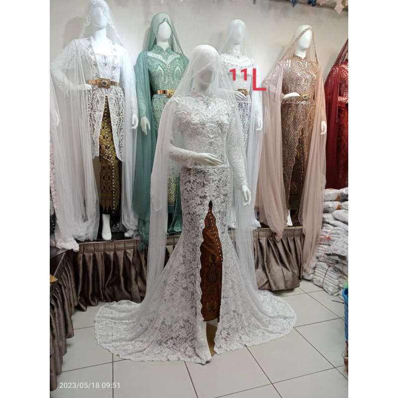 kebaya akad nikah Payet model blah ada ekor bahan brukat satu set rok selayer bahu kerudung/