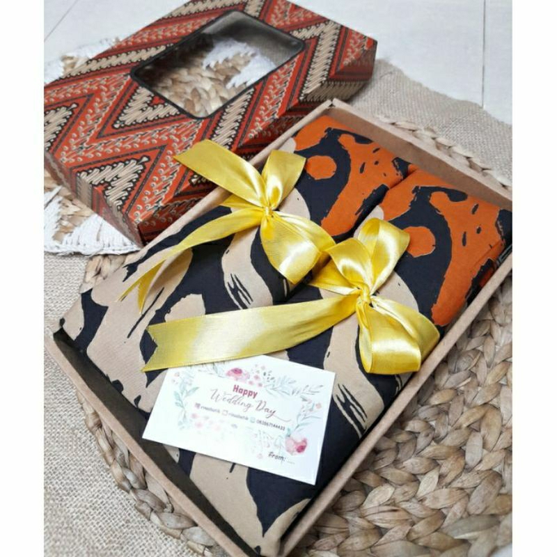 HAMPERS KAIN BATIK SOFT BOX