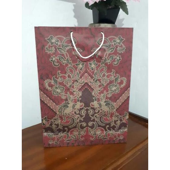 

PAPERBAG JUMBO ukuran 33X25X8cm [isi 50 pcs]