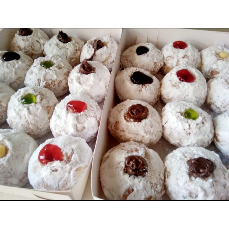 

Donat Bomboloni atau Topping