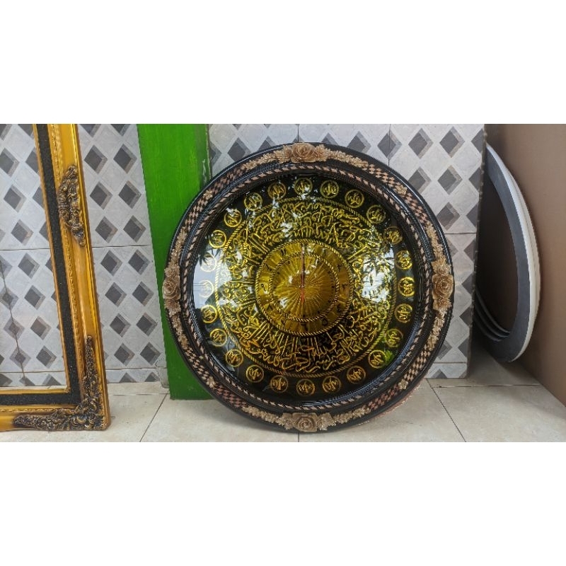 jam dinding kaligrafi ayat kursi