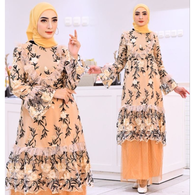 Kebaya Tunik Iply Terbaru| Kebaya Kondangan| Kebaya Modern| Kebaya Pesta| Tunik| Tunik Melayu| Set Kebaya Wisuda| Tunik Brokat| Kebaya Tile| Set Kebaya Wanita| Set Tunik Lamaran| Kebaya|