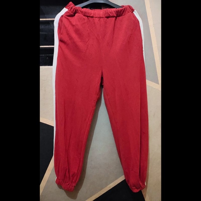 JOGER MERAH LIST PUTIH SECOND