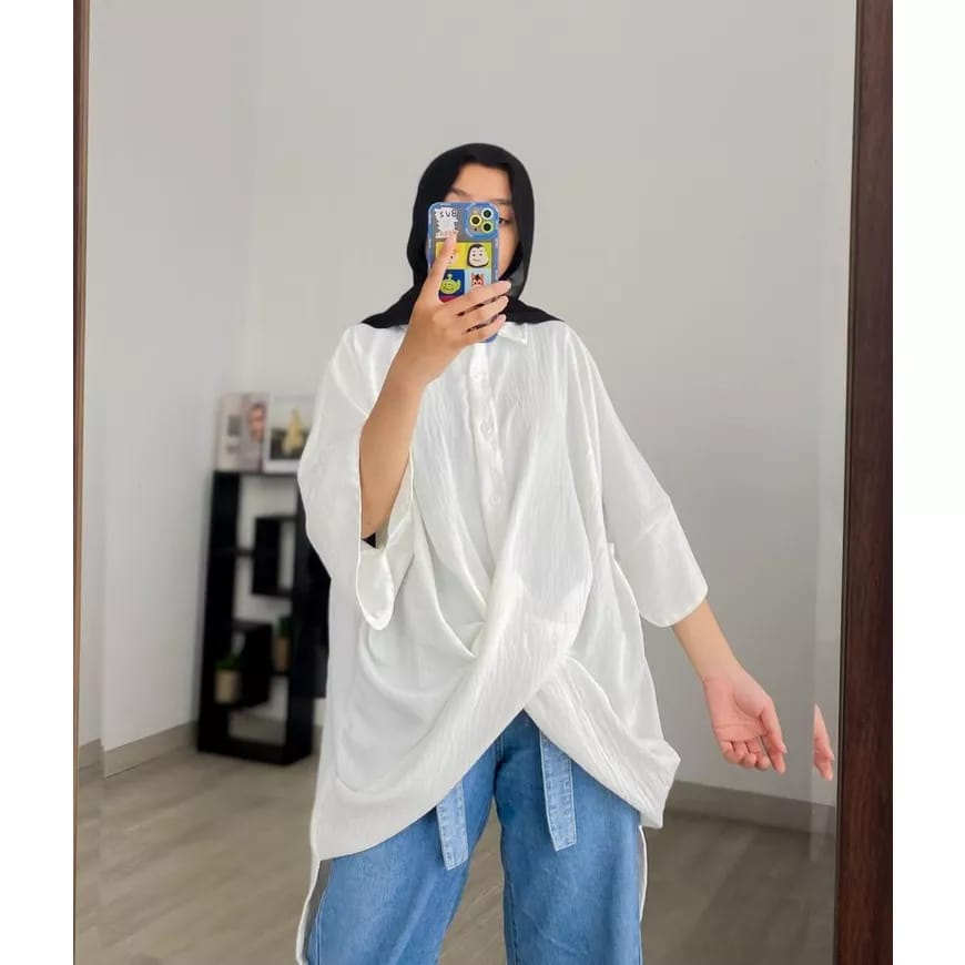 ARSYANA BLOUSE OVERSIZE